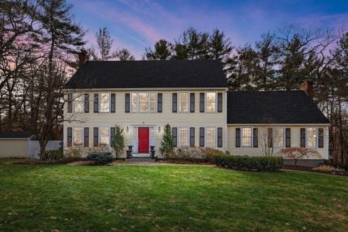 181 Johnny Cake St, North Andover MA 01845-5613 exterior