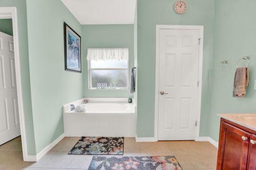 43 Magnolia Lake Dr, Defuniak Springs FL 32433-5252 exterior