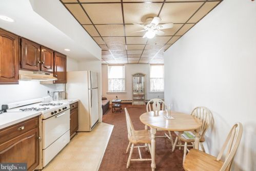 2346 Cumberland St, Philadelphia PA 19132-4119 exterior