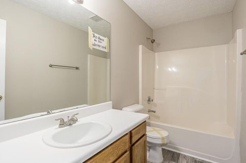 4309 Hunter Rd, Gainesville GA 30506-2841 exterior