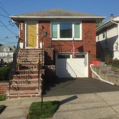 601 Adams St, Linden, NJ 07036-1433