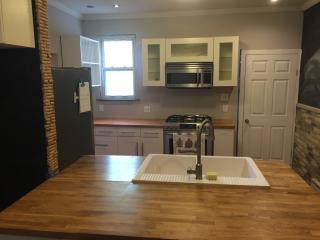 421 Martin St, Philadelphia PA  19128-3421 exterior