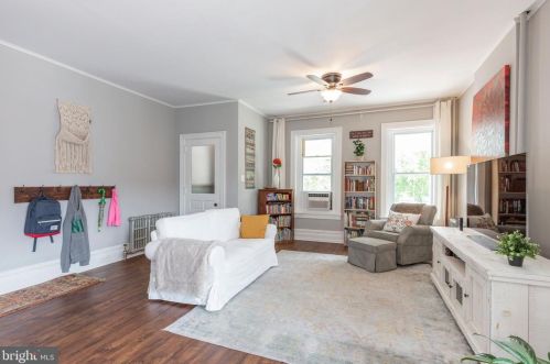 379 York St, Pottstown PA  19464-5261 exterior