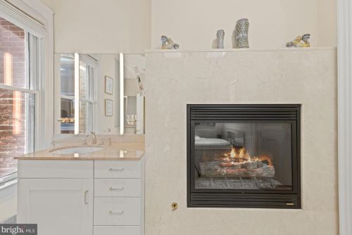 709 Capitol St, Washington DC 20003-1711 exterior