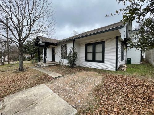 103 34th St, Austin TX  78705-1501 exterior