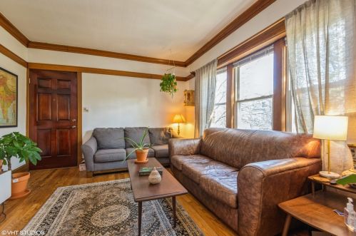 3300 Avers Ave, Chicago IL 60618-5203 exterior