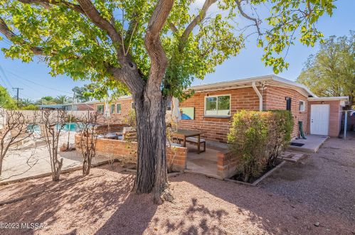 4749 Bermuda St, Tucson AZ  85712-2015 exterior