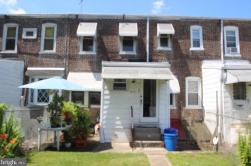 715 Engle St, Chester PA 19013-2702 exterior
