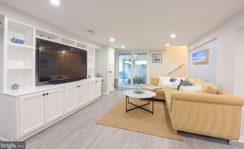 7418 Cedar Ave, Silver Spring MD 20912-4246 exterior