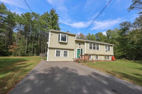 146 Lovejoy Rd, Concord, NH 03307-0905