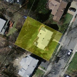 130 Fessenden St, Newton MA  02460-1132 aerial view
