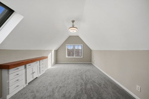 3742 Troy St, Chicago IL 60655-2321 exterior