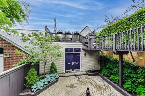 2704 Racine Ave, Chicago IL 60614-1206 exterior