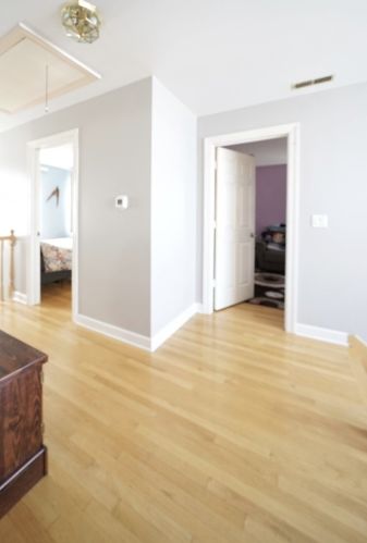 8234 Addison St, Chicago IL 60613-4344 exterior