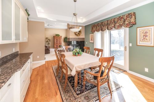 33654 Lotties Dr, New Baltimore MI 48047-2378 exterior