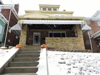 1409 Creedmoor Ave, Pittsburgh PA  15226-2325 exterior