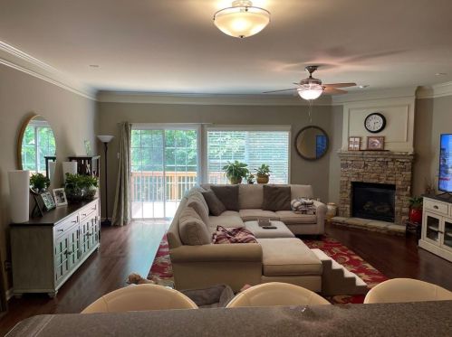 7896 Kiverton Pl, Atlanta GA  30350-5890 exterior