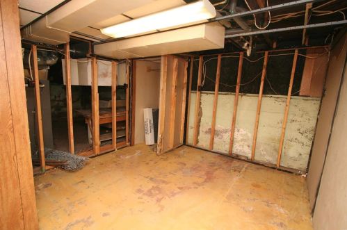 5608 Nottingham Ave, Saint Louis MO 63109-2822 exterior