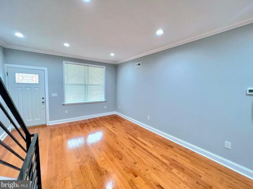 2878 Cedar St, Philadelphia PA  19134-4230 exterior