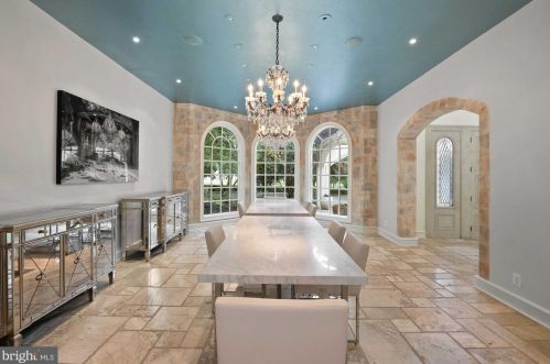 11705 Centurion Way, Rockville MD 20854-6419 exterior