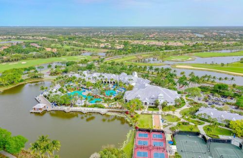 2794 Aviamar Cir, Naples FL 34114-9564 exterior