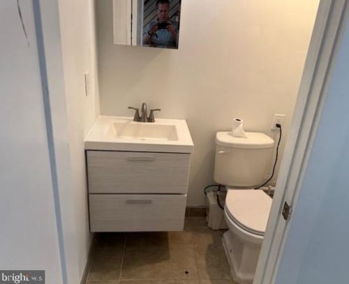 1813 29 St, Philadelphia PA 19132-3022 exterior