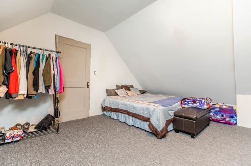 4856 Byron St, Chicago IL 60641-2604 exterior