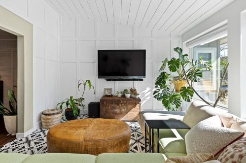 2409 Comburg Castle Way, Austin TX 78748-5259 exterior