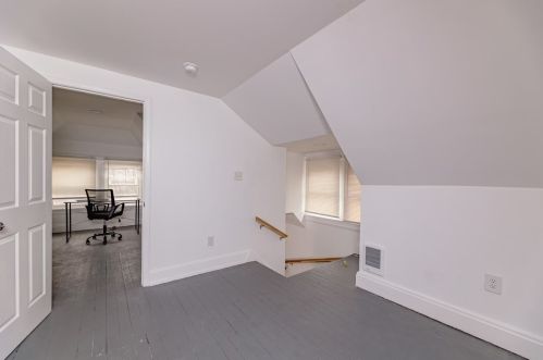 1044 Flemington St, Pittsburgh PA 15217-2638 exterior