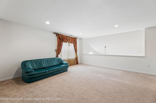 168 Huntington Dr, Jackson Twp NJ 08527-4789 exterior