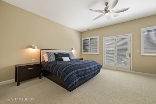 2647 Marshfield Ave, Chicago IL 60614-1001 exterior