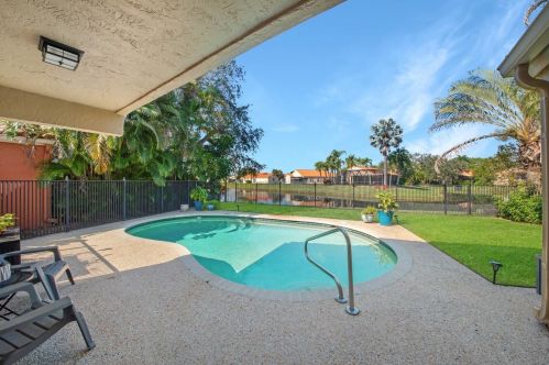 8411 Nadmar Ave, Boca Raton FL  33434-5428 exterior