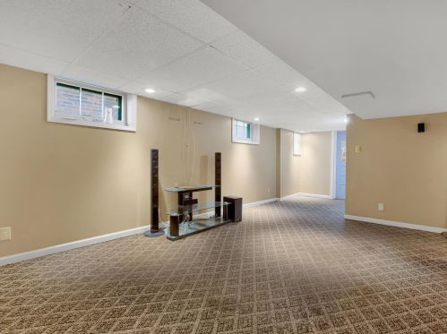 4412 Wabash Ave, Saint Louis MO 63109-1967 exterior