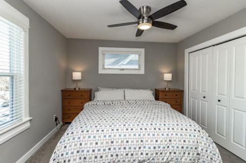 956 Dayton Ave, Saint Paul MN 55104-6544 exterior