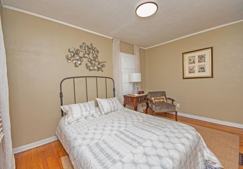 152 1st St, Atlanta GA  30314-3002 exterior