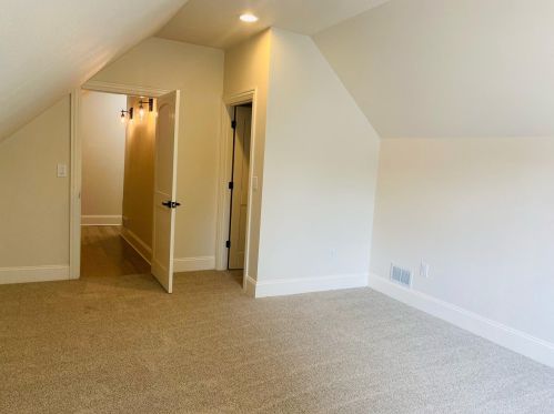 3149 Howell Ave, Milwaukee WI  53207-2624 exterior