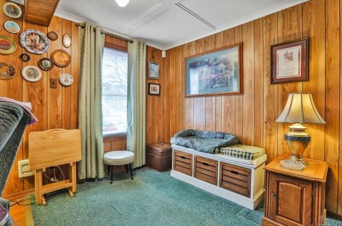 49 Delafield St, Poughkeepsie NY 12601-1708 exterior