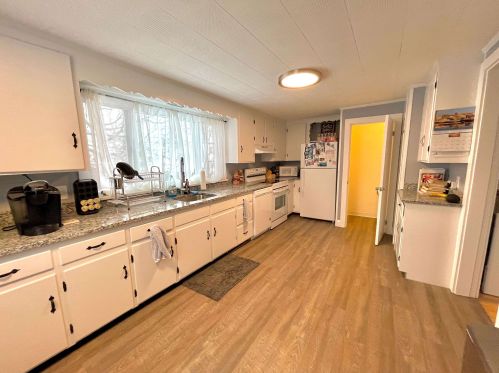 19 Wall St, Concord NH  03301-3742 exterior