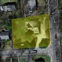 497 Chestnut St, Newton MA 02468-1220 aerial view