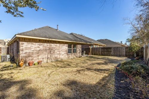 7018 Dewberryshores Ln, Humble TX 77396-4352 exterior