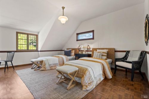 65 Bay Vis Dr, Mill Valley CA 94941-1622 exterior