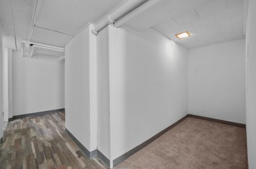 2312 Moody Ave, Chicago IL 60638-3545 exterior