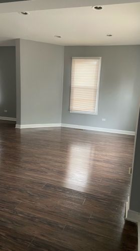 7443 Crandon Ave, Chicago IL 60649-3309 exterior