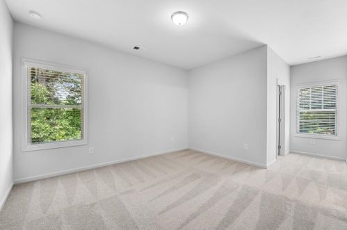 4268 Floyd Rd, Austell GA 30106-1517 exterior