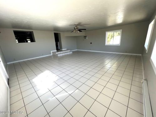 64 Bella Vista Dr, Tucson AZ  85745-2850 exterior