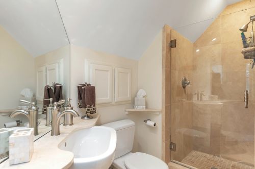 3 Park Rdg Ct, Chester NJ 07930-3016 exterior