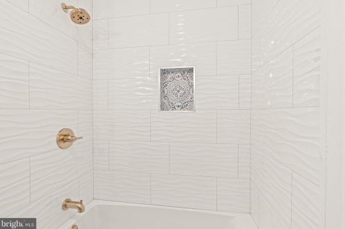 6424 City Ave, Philadelphia PA 19151-2410 exterior