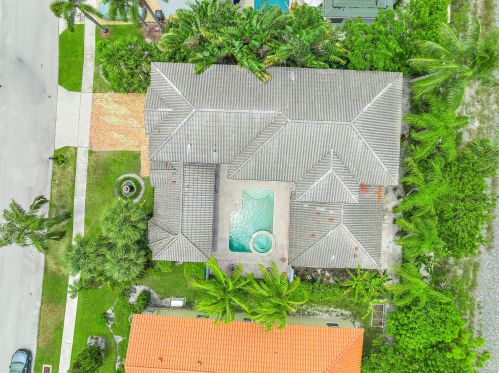 1710 2 Ave, Boca Raton FL 33432-7229 exterior