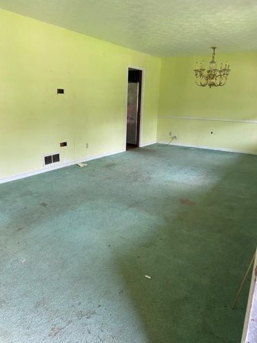 5595 Morning Creek Cir, Atlanta, GA 30349-3537