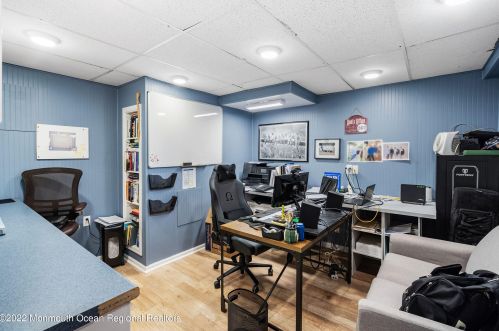 4 Country Rd, Jackson Twp NJ 08527-3300 exterior